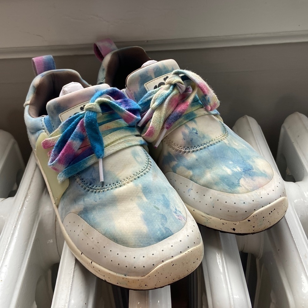 Snibbs tie dye exclusive release space cloud work shoe